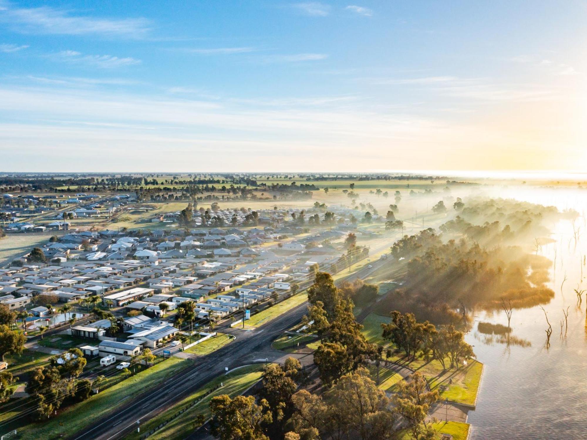 Nrma Yarrawonga Mulwala Holiday Park エクステリア 写真