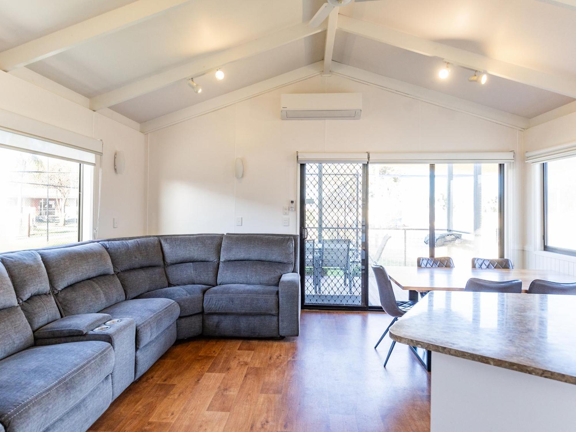 Nrma Yarrawonga Mulwala Holiday Park 部屋 写真
