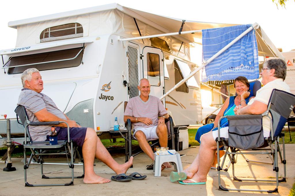 Nrma Yarrawonga Mulwala Holiday Park エクステリア 写真